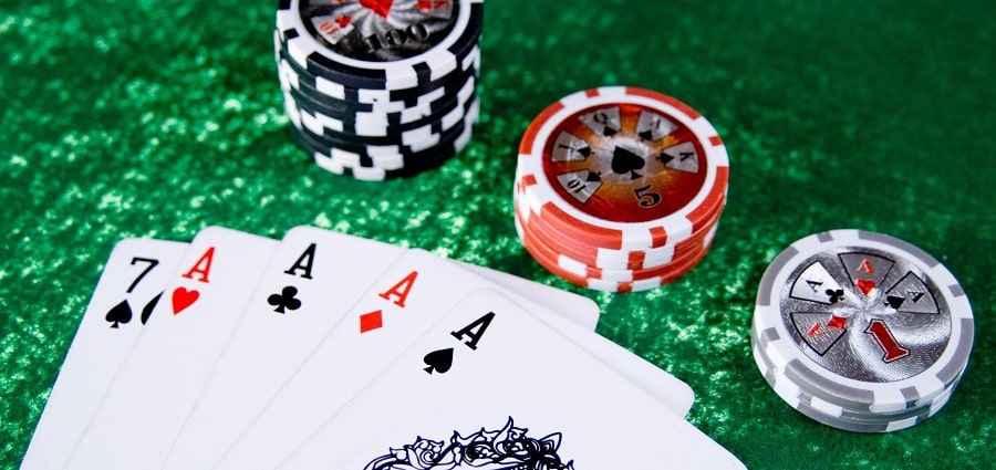 Card Counting in Texas Hold'em